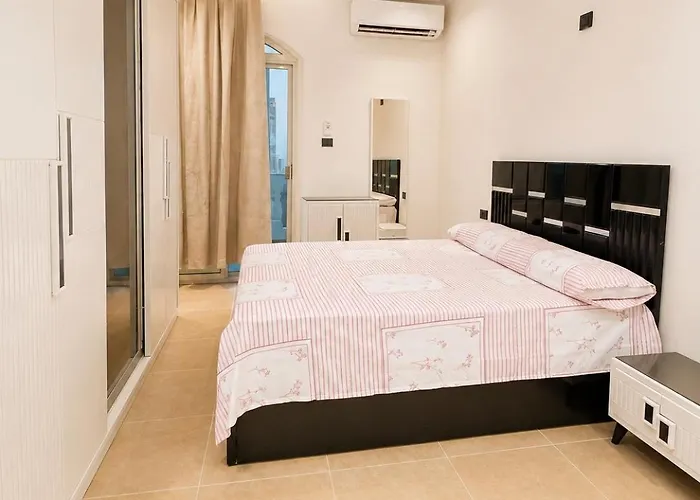 Apartment Spacious 3-bedroom 2-min Walk To Dream *